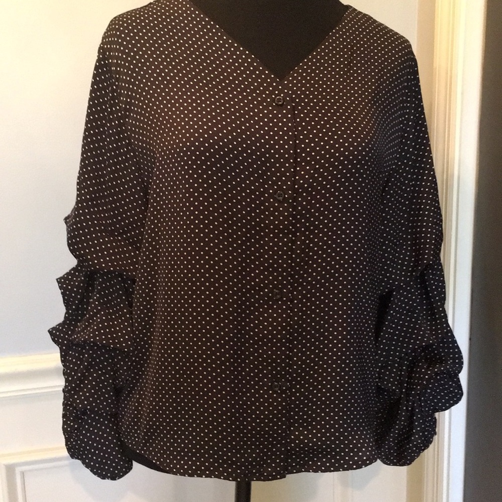 Black & white polka dot blouse